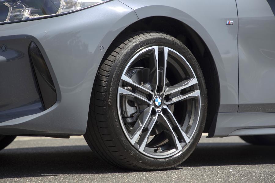 Колеса BMW 118i M Sport (F40) 2019 года  (AU) (фото 13 из 27)